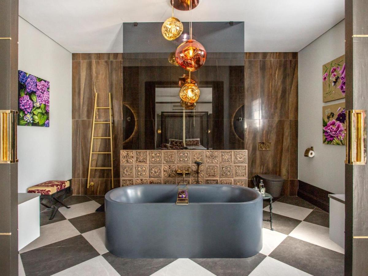 Monument House Hotel Franschhoek Bagian luar foto